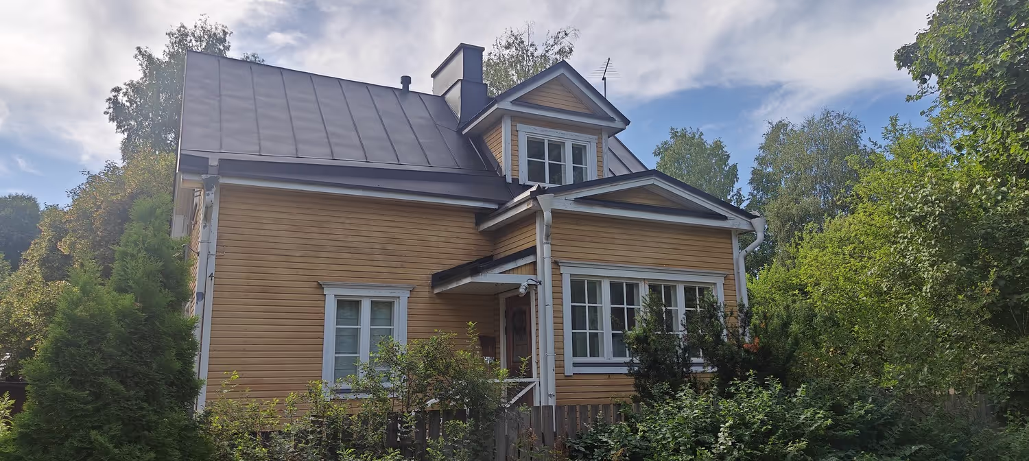 Julkisivumaalaus Lempäälässä